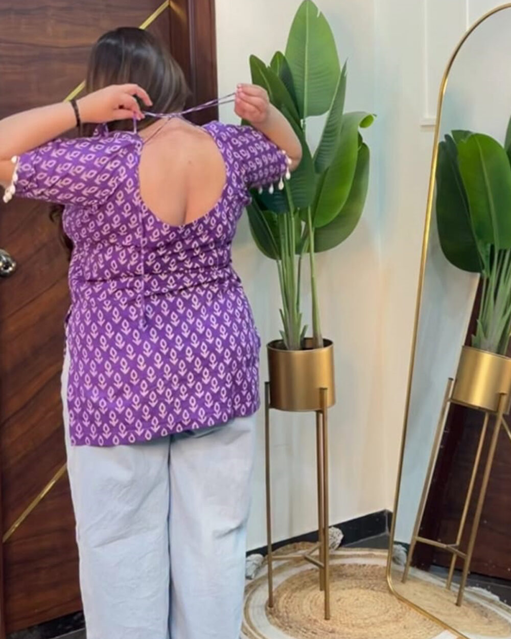 Purple dori