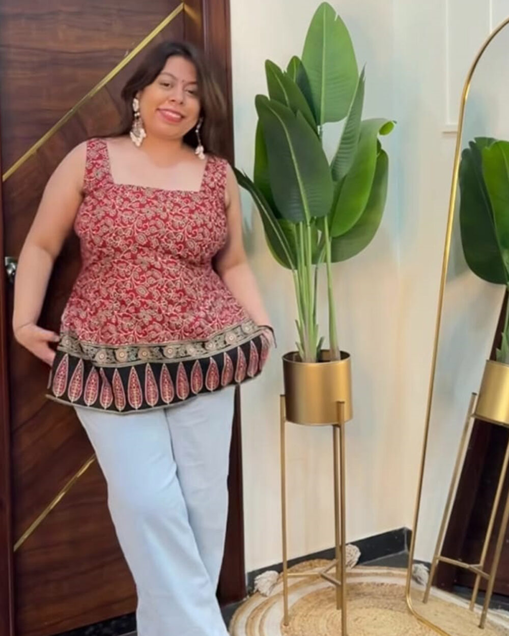 Red royale kalidar Kurti